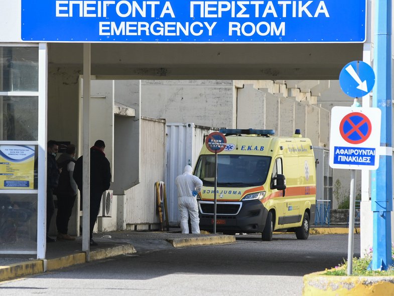 Οχτώ νοσηλευόμενοι με κορωνοϊό στο Ρίο – Τρεις γιατροί θετικοί σε Κ.Υ. Χαλανδρίτσας και Αγ. Ανδρέα