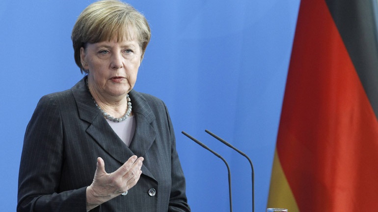 Η Μέρκελ προειδοποιεί για κρίση, αν δεν υποστηριχθούν οι Αφγανοί που διώκονται από τους Ταλιμπάν