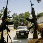 Κρύβονται στα βουνά για να μην πέσουν στα χέρια των Ταλιμπάν