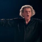 Σε λαϊκό προσκύνημα η σορός του Μίκη Θεοδωράκη