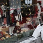 Ανοιχτά θα είναι αύριο Κυριακή τα καταστήματα