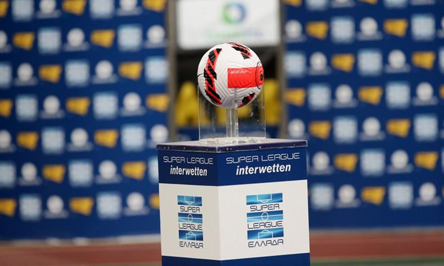 Άμεση συνάντηση με τον Πλεύρη ζητάει η Super League – Πλαφόν οι κάτοχοι διαρκείας!