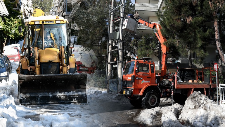 Εκατοντάδες νοικοκυριά για 5ο εικοσιτετράωρο χωρίς ρεύμα