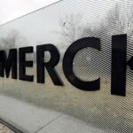 Το χάπι της Merck λειτουργεί κατά της Όμικρον σε εργαστηριακές έρευνες, σύμφωνα με την εταιρεία