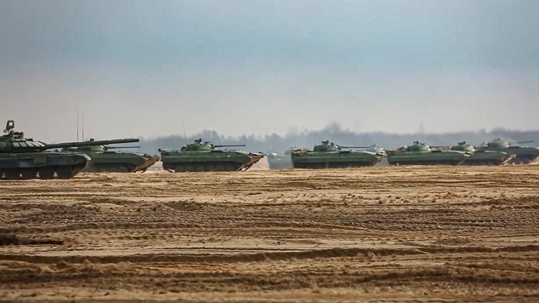 Συναγερμός στο Κίεβο εκκενώνονται πρεσβείες