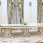 Μακρόν – Πούτιν συμφώνησαν στην ανάγκη διπλωματικής λύσης για την Ουκρανία