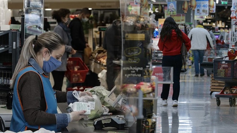 Ο πόλεμος μεταφέρθηκε στα ράφια των Super Market