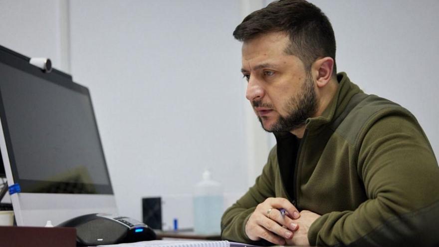 Σήμερα στις 12 μ.μ η ομιλία Ζελένσκι στην ελληνική βουλή