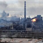 Η Μόσχα ανακοίνωσε την παράδοση 694 Ουκρανών μαχητών από το Αζοφστάλ το τελευταίο 24ωρο