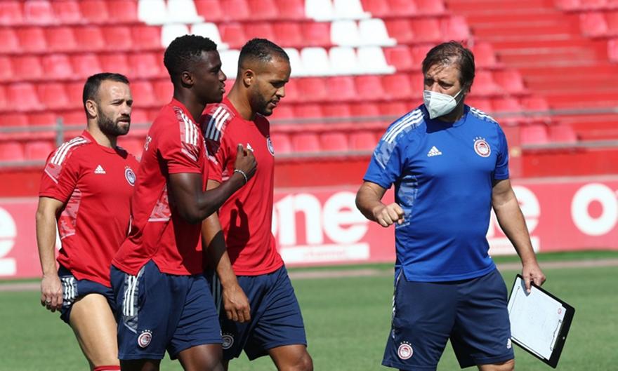 Μετά τη φιέστα αλλαγές στον Ολυμπιακό: Εκκαθαρίσεις, ενίσχυση και ανανεώσεις