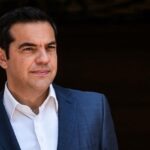Τσίπρας: «Ο Μητσοτάκης να κλείσει τη βάνα του οχετού, πριν πνιγεί μέσα του ο ίδιος»
