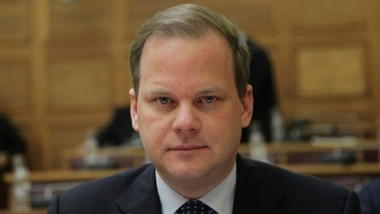 Ο Μητσοτάκης επιβεβαίωσε την υποψηφιότητα του Καραμανλή στις εκλογές