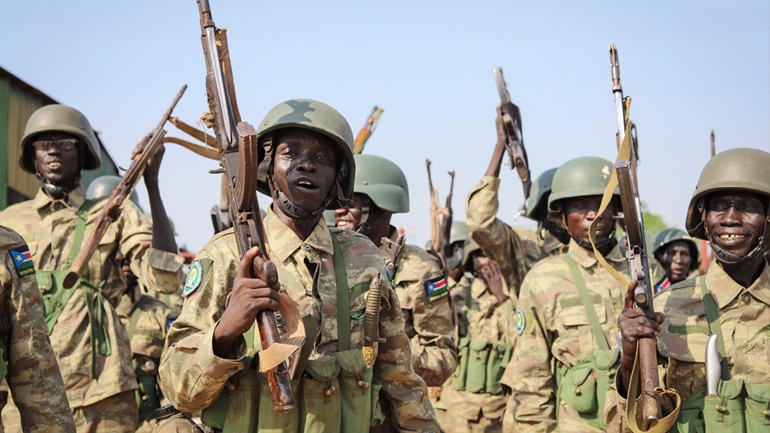 Σουδάν – ΟΗΕ: Ξεπερνούν τους 185 οι νεκροί,1.800 οι τραυματίες – Έκκληση κατάπαυσης του πυρός από τον Λευκό Οίκο