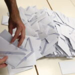 Προεκλογικός “πυρετός” για κόμματα και αρχηγούς – Οι περιοδείες και οι αντιπαραθέσεις