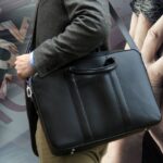 Αδιαφορούν για τους μπαταχτσήδες και κυνηγούν τους μικροοφειλέτες