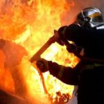 Πατρών – Πύργου: Φωτιά σε εν κινήσει αυτοκίνητο που επέβαινε οικογένεια!