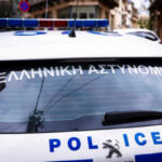 Ενδοοικογενειακή βία στον Βόλο: Απείλησε ότι θα σκοτώσει τη μητέρα της και επιτέθηκε σε αστυνομικούς