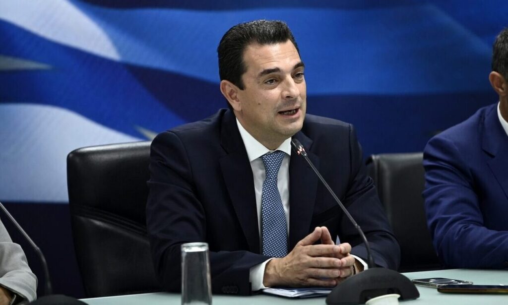 Σκρέκας: Εάν η κυβέρνηση βάλει διατίμηση τότε το λάδι θα εξαφανιστεί από τα ράφια