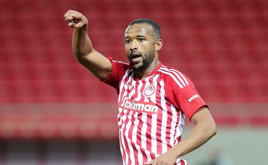 Τα είδε όλα κόντρα στον Αστέρα, αλλά συνέχισε νικηφόρα ο ψυχωμένος Ολυμπιακός!