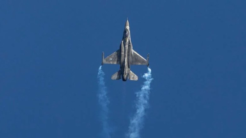 Μιάμιση ώρα κράτησε το θρίλερ για τη διάσωση του πιλότου