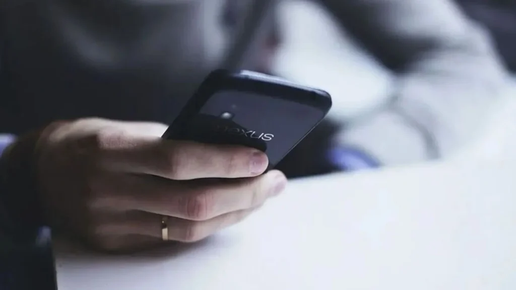 Εξαπάτηση ηλικιωμένης στην Πάτρα: Εδωσε τριάντα χιλιάδες ευρώ για να «χειρουργηθεί το παιδί της»