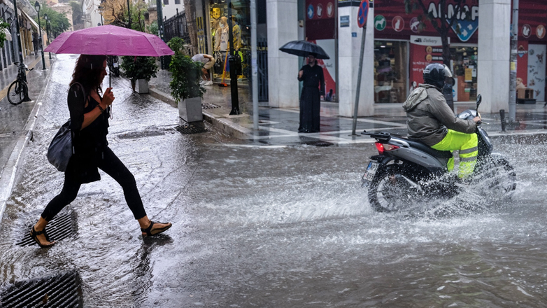 Μετεωρολόγοι: Ακραία επικίνδυνος καιρός μέσα στο Σαββατοκύριακο
