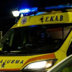 Σοβαρό τροχαίο στο Ηράκλειο: Άνδρες της ΕΜΑΚ απεγκλώβισαν μητέρα και ανήλικο παιδί