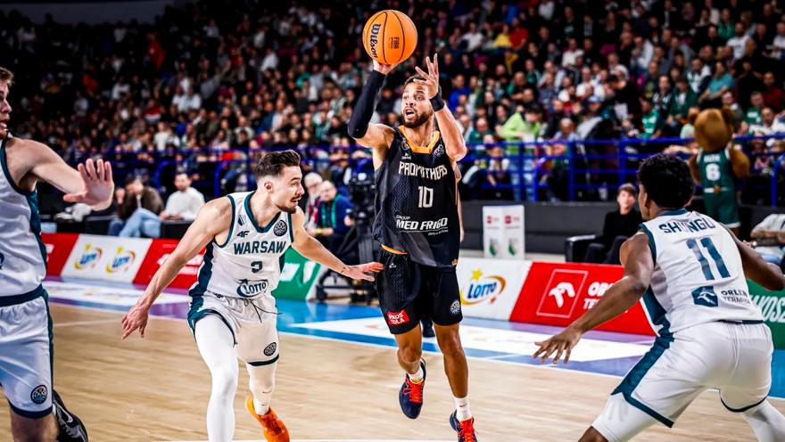 Φοβερός και τρομερός Προμηθέας άλωσε την Πολωνία για το 2/2